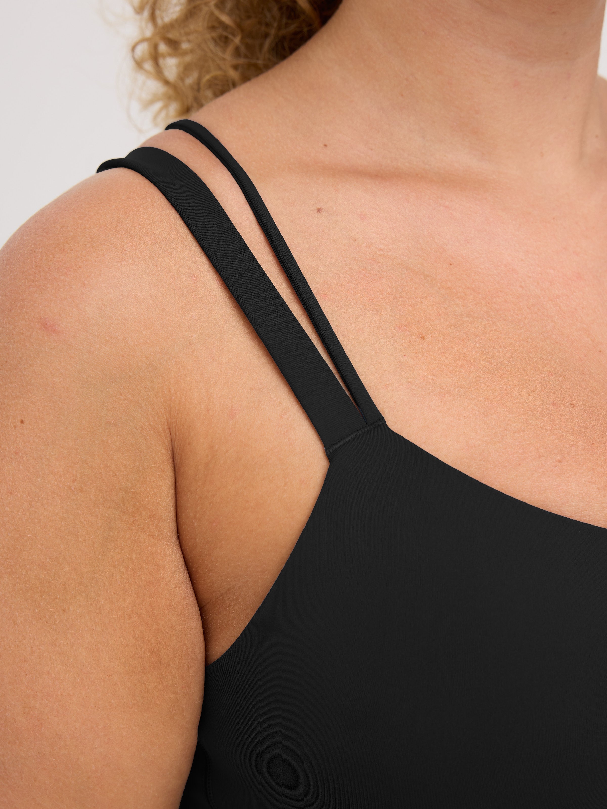 Leonora Sports Bra