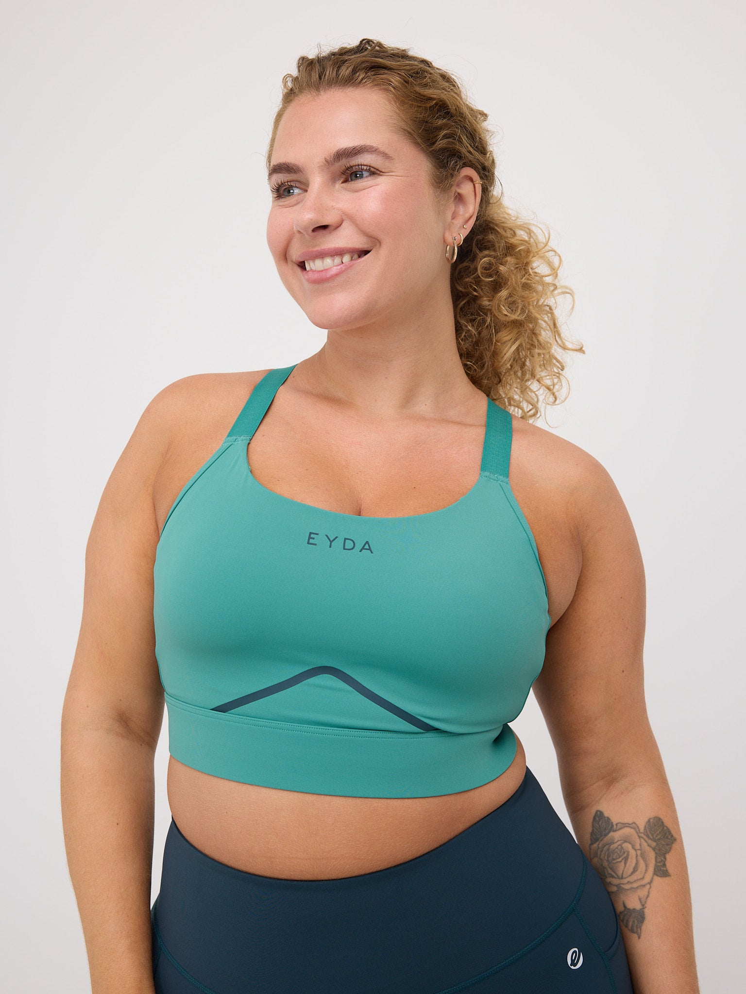 Nina High Support Sports Bra
