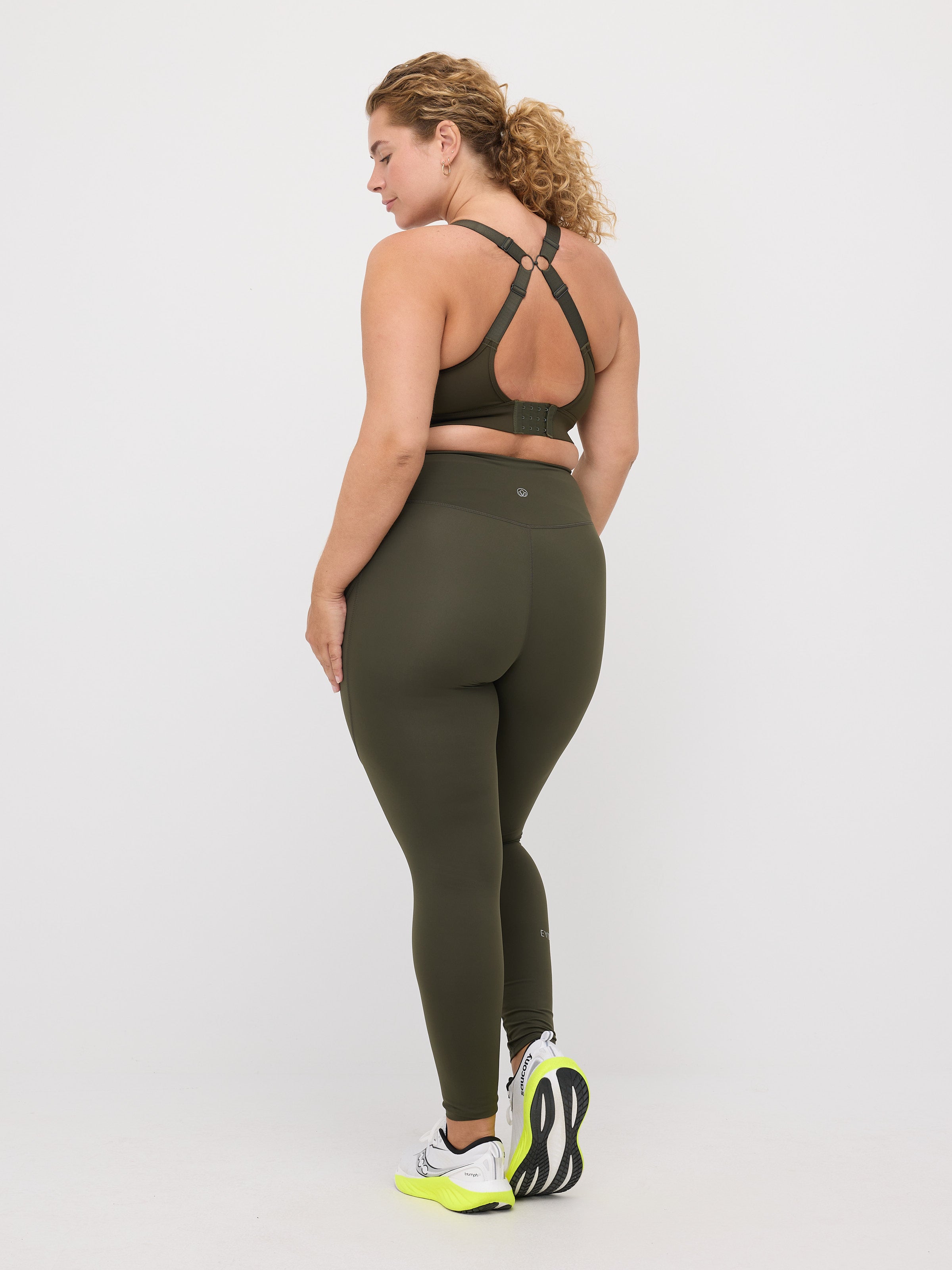 Nina High Support Sports Bra