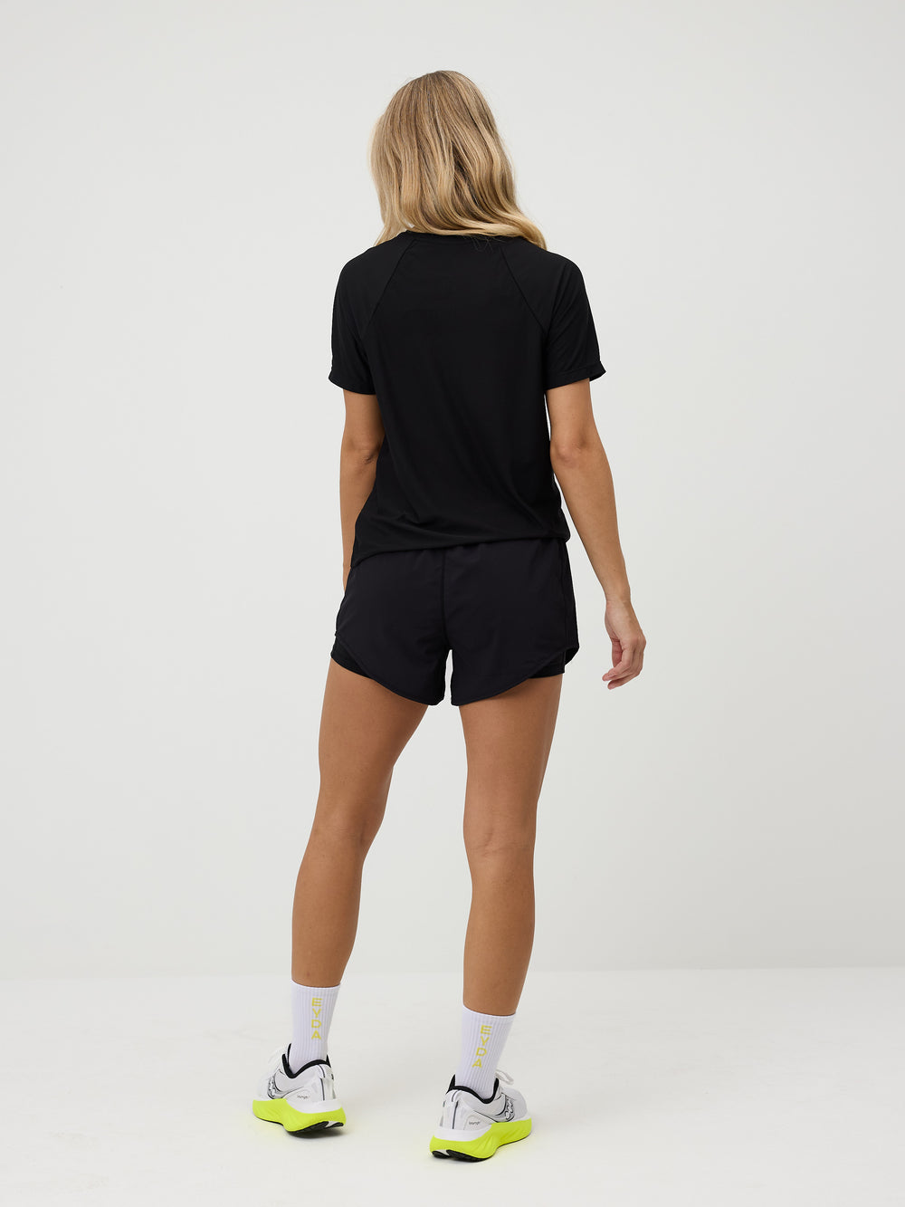 Lecia Tee