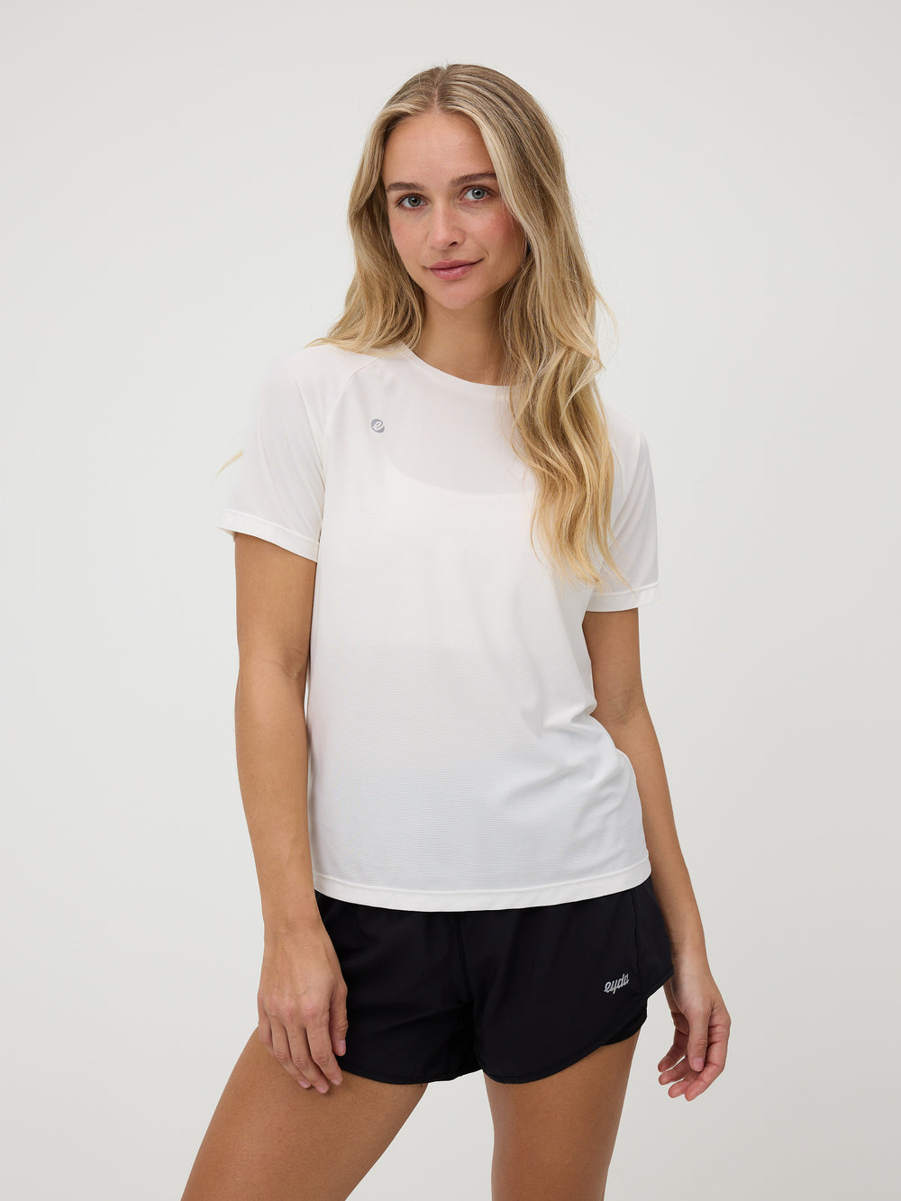 Lecia Tee