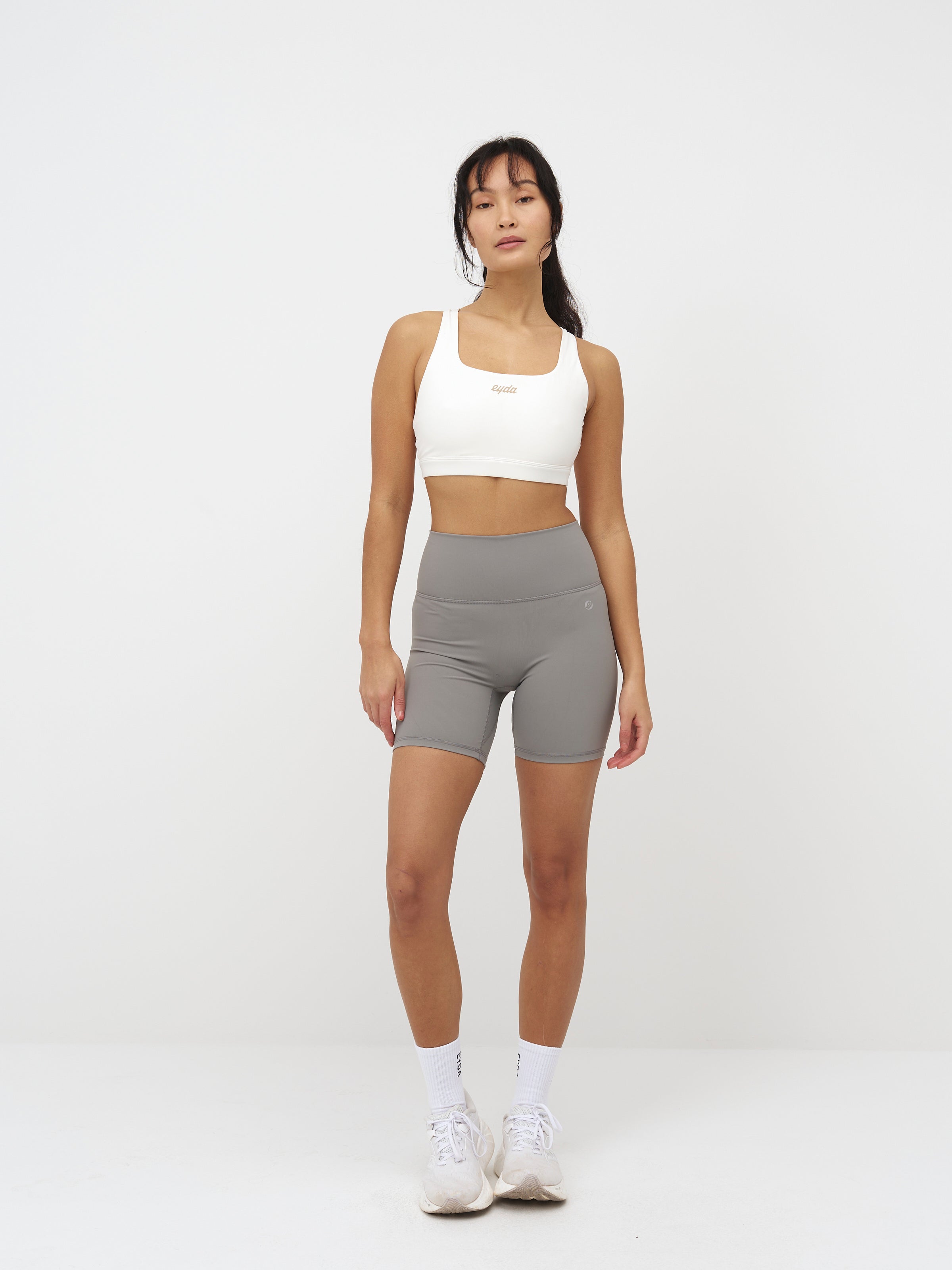 Anna 2.0 Ultralight Shorts 6"