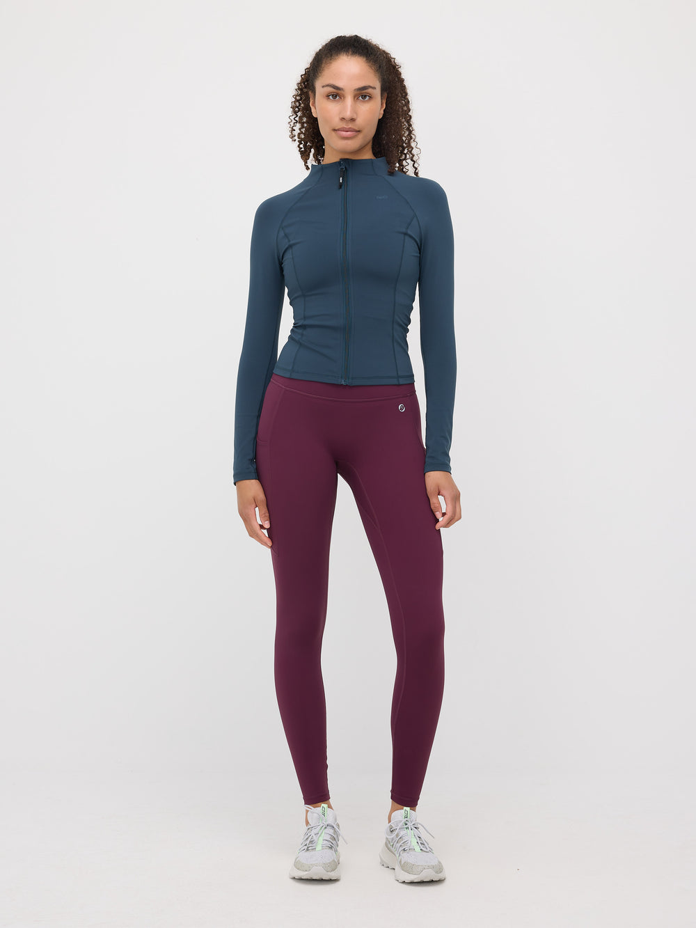 Caya Zip Long Sleeve