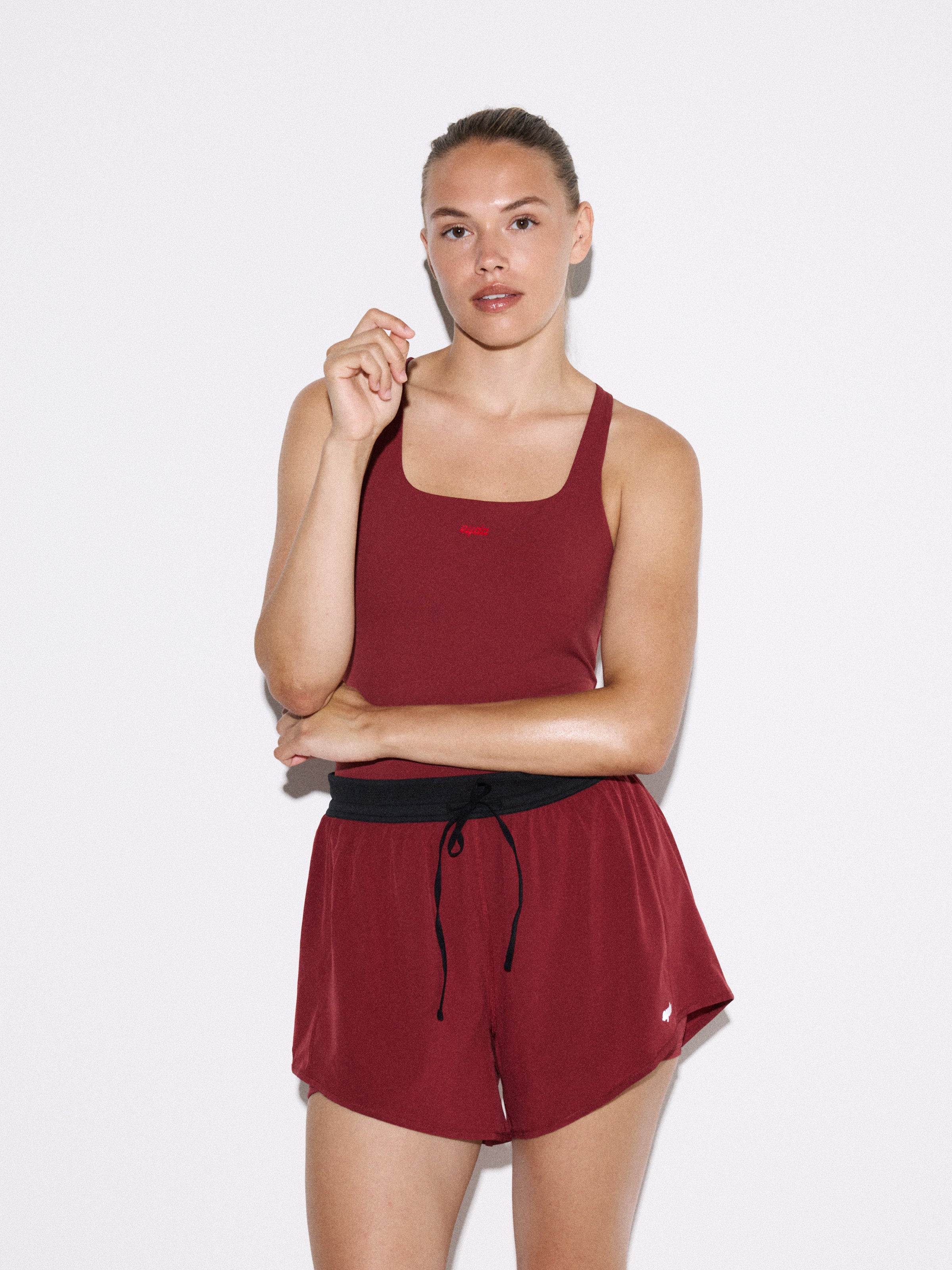 Cilie Built-In Crop Top