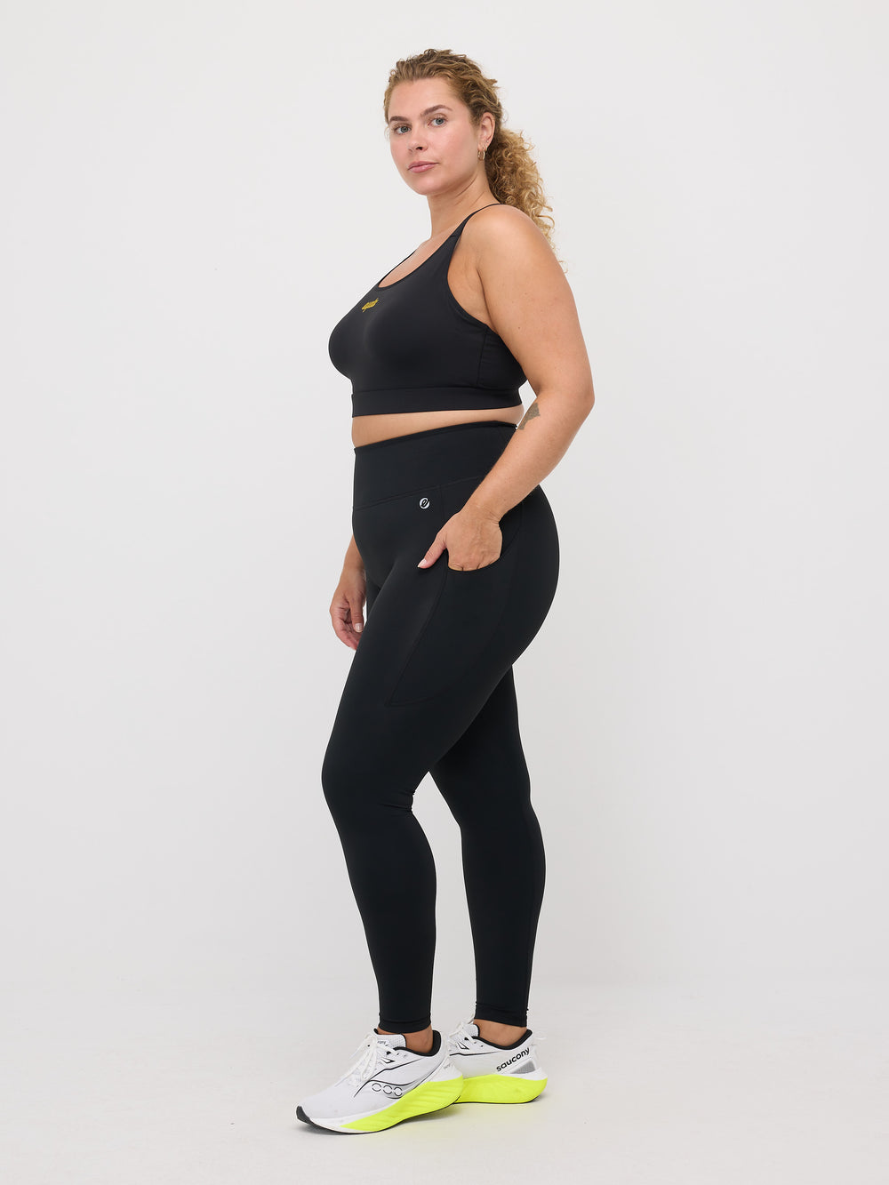 Ellen High Support Sports Bra