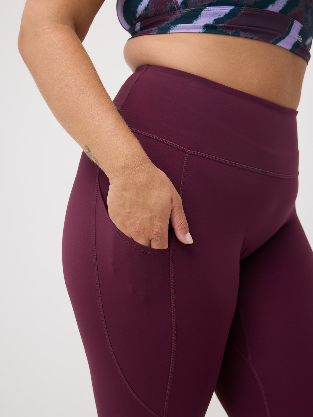 Ellie Ultralight Pocket Tights