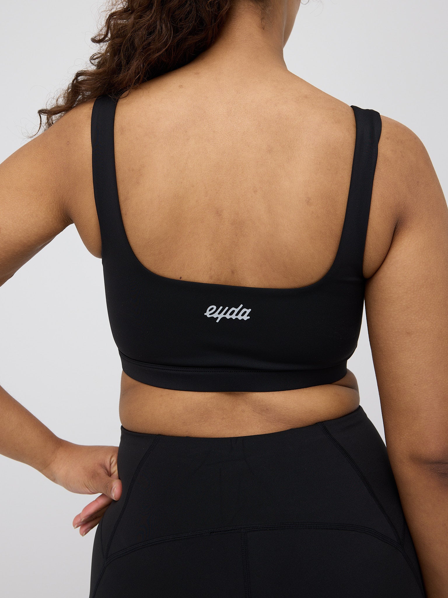Leah Essential Sports Bra