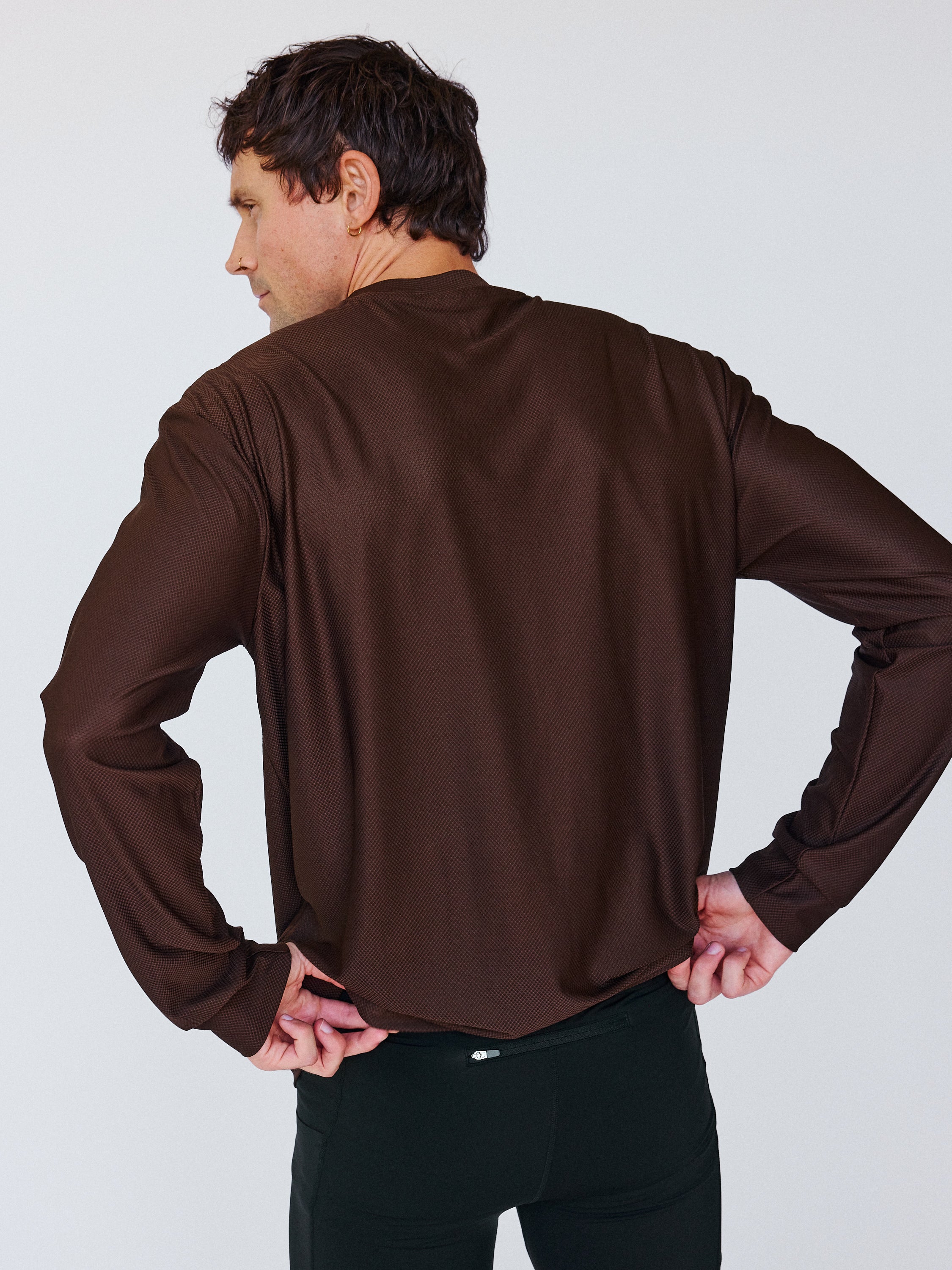 Noah Loose Long Sleeve