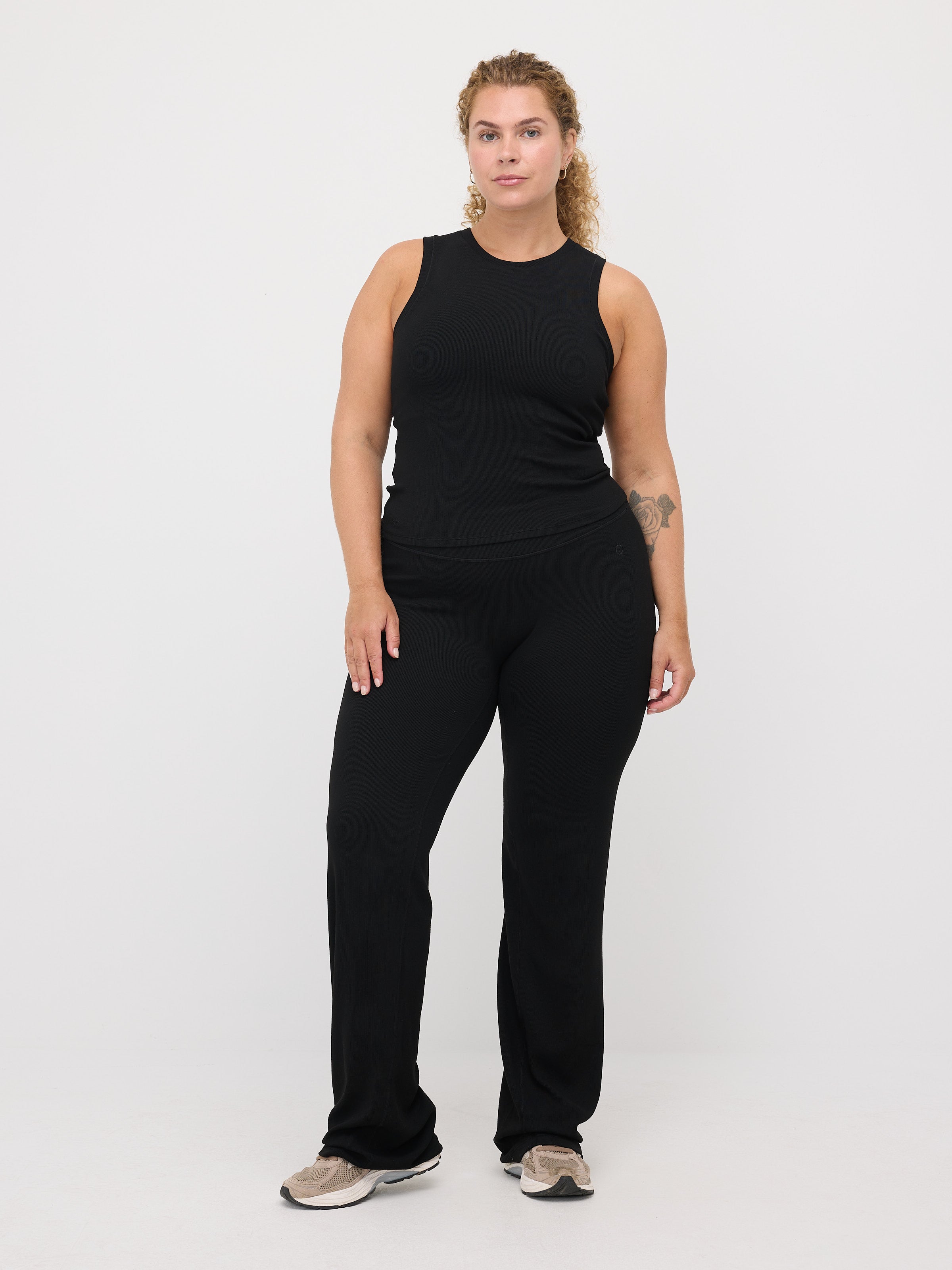 Scarlet Flare Pants