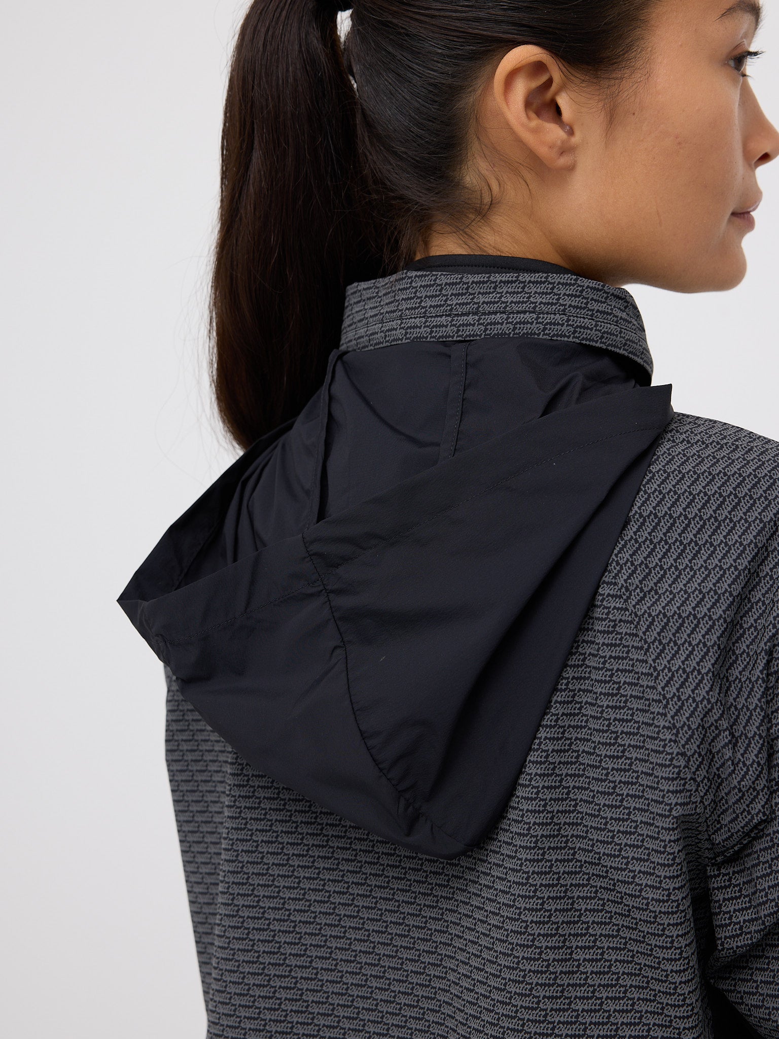 Tyla Running Jacket