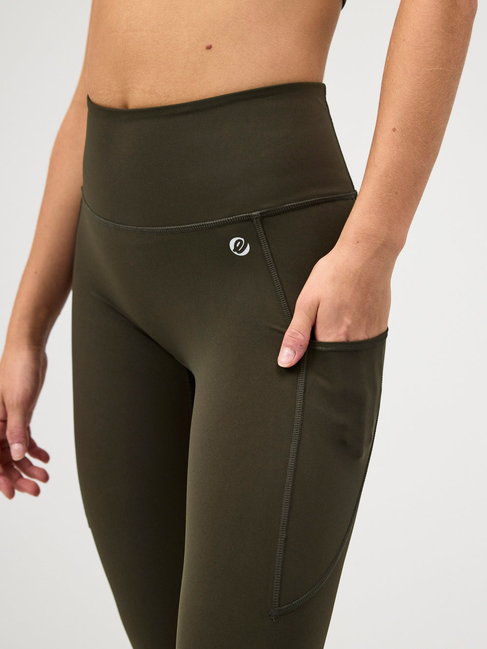 Ellie Ultralight Pocket Tights