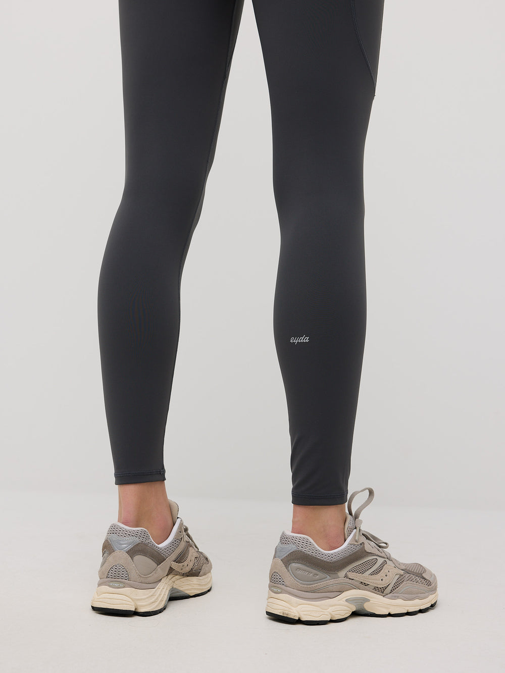 Ellie Ultralight Pocket Tights